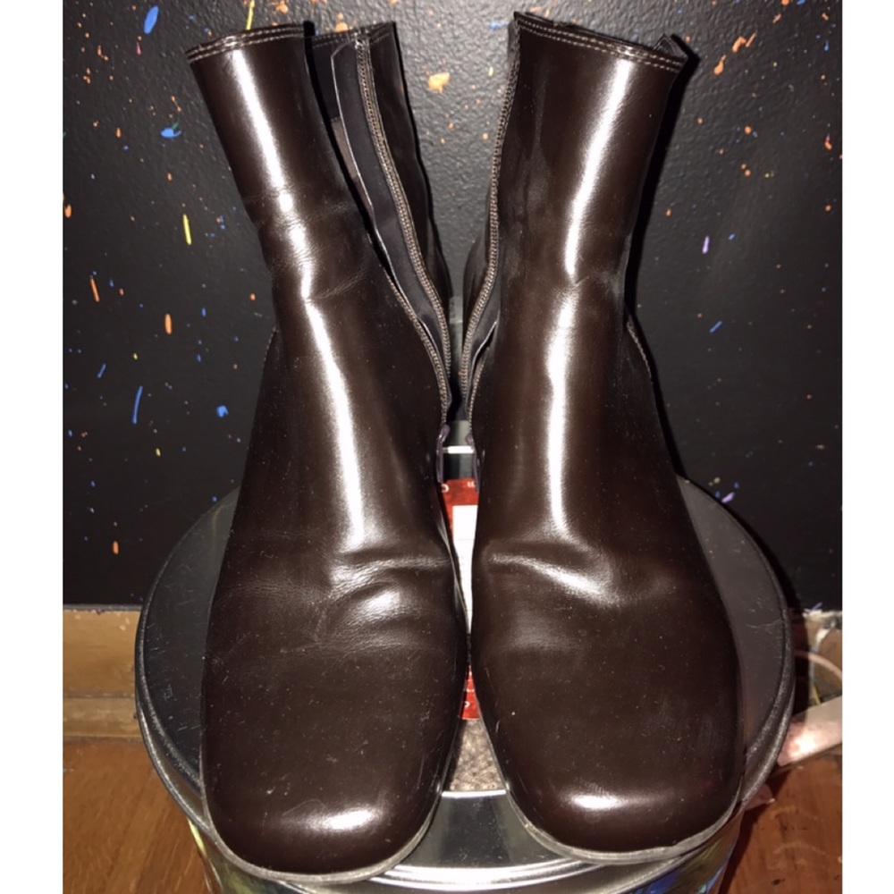 Brown boots